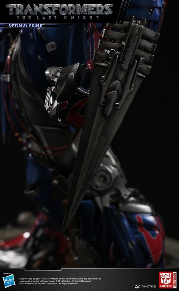 Damtoys Classic Series Reveals 29 Inch Optimus Prime Statue From Transformers The Last Knight  (2 of 22)